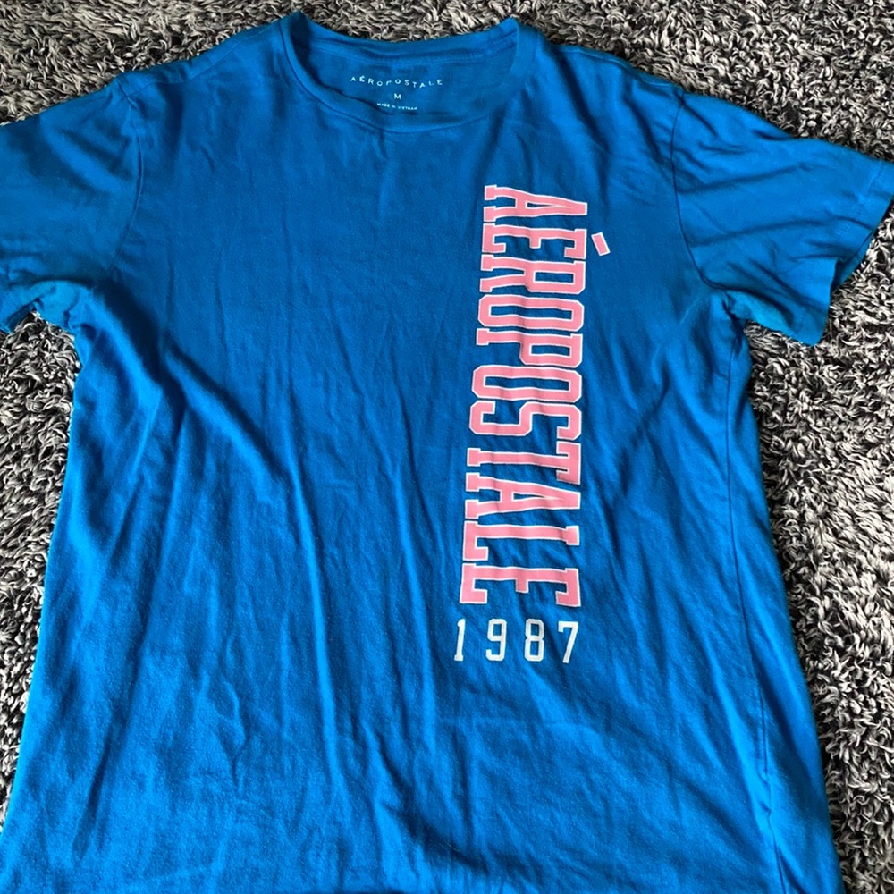 Aéropostale shirt